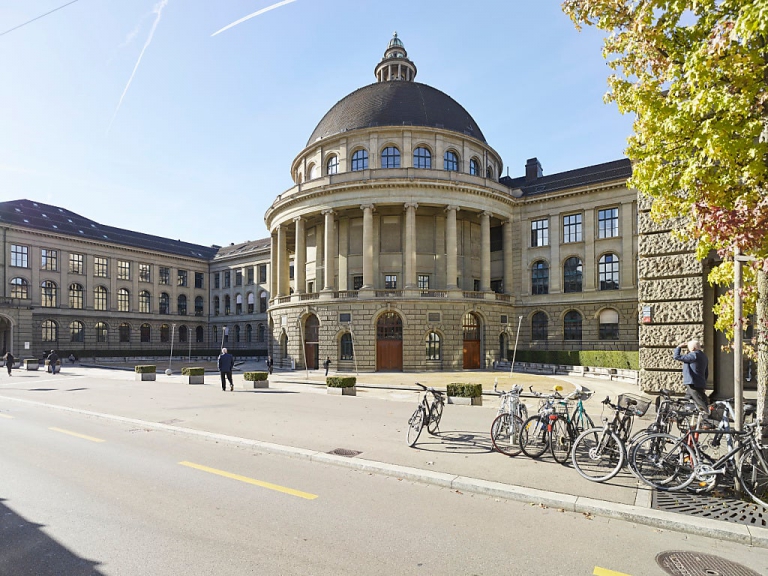Bundesgericht-Schweiz verurteilt Imam: Auch Bibelzitate wären strafbar